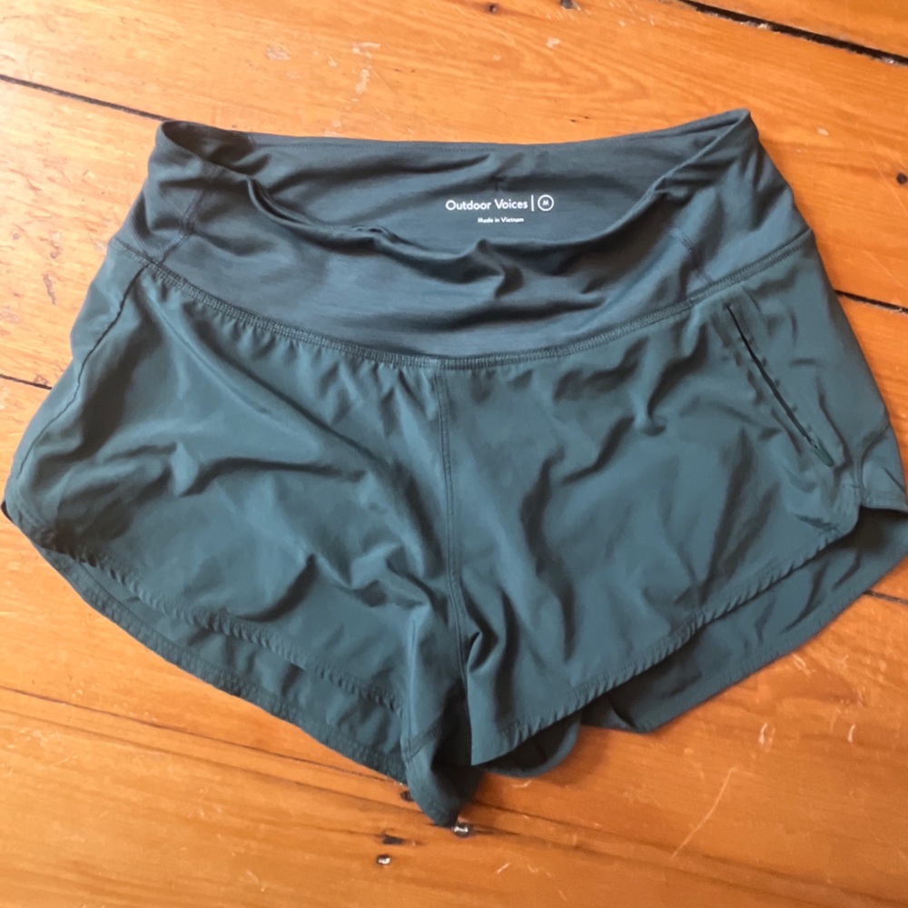 Outdoor voices running athletic shorts green olive size medium